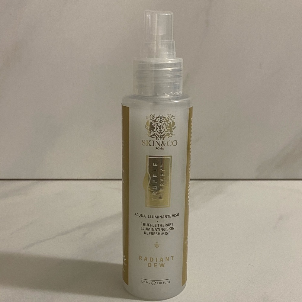 Skin&Co Truffle Therapy Radiant Dew mist